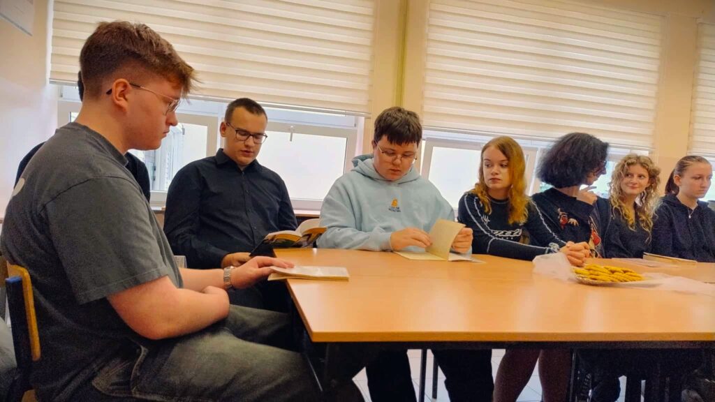 Narodowe Czytanie 2025 w ZSCKU w Radoczy