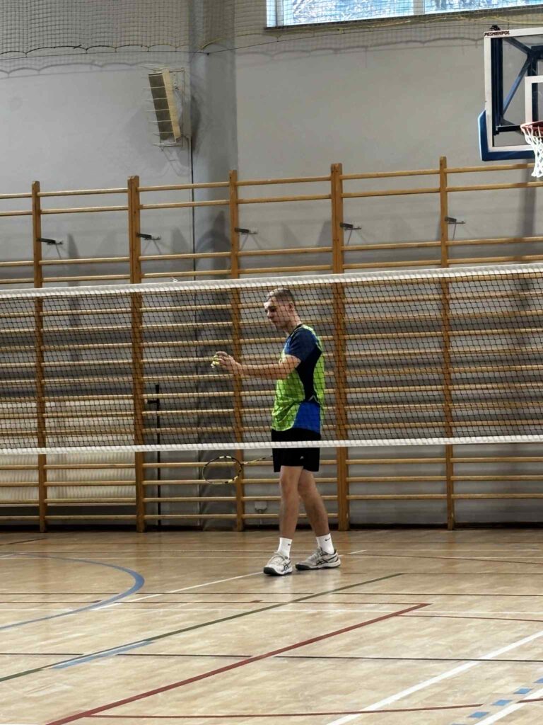 30 października na sali sportowej w Kalwarii Zebrzydowskiej odbyła się Licealiada Powiatu Wadowickiego w badmintonie. Zawody rozegrano systemem „każdy z każdym”, co dostarczyło wielu emocji i ciekawych pojedynków.