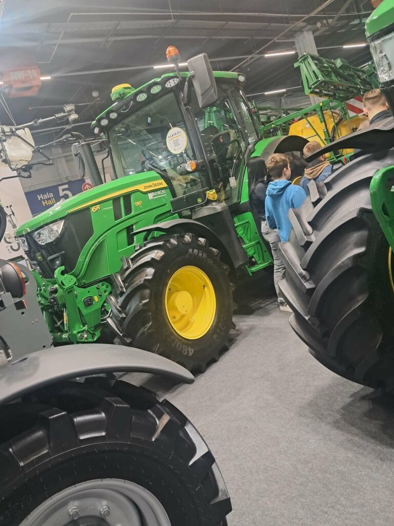 Wycieczka na Targi AGROTECH w Kielcach